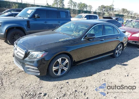 2016 Mercedes-Benz C 300 4Matic/Luxury 4Matic/Sport 4Matic из США, поврежденный, VIN 55SWF4KB4GU146426